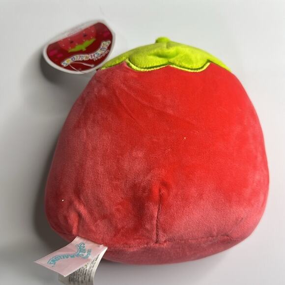 NWT Squishmallow 7” Scarlet the Strawberry with Hearts Valentines - Picture 2 of 3